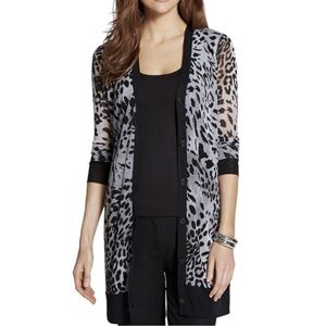 ❤️2/$15or3/$21❤️Chico’s Animal Print Sheer Button-Down Long Cardigan, Size M